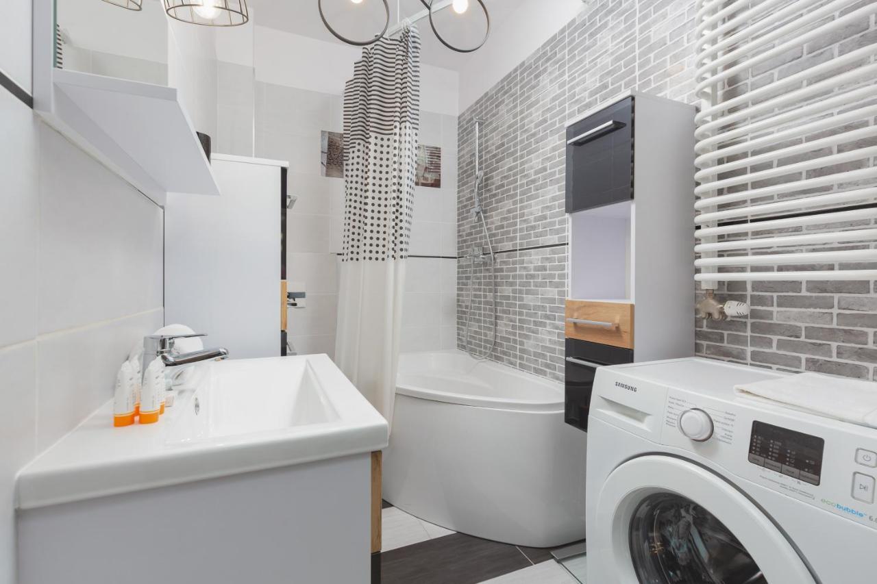 Apartment Na Zakolu Wisly By Noclegi Renters Krasków Eksteriør bilde